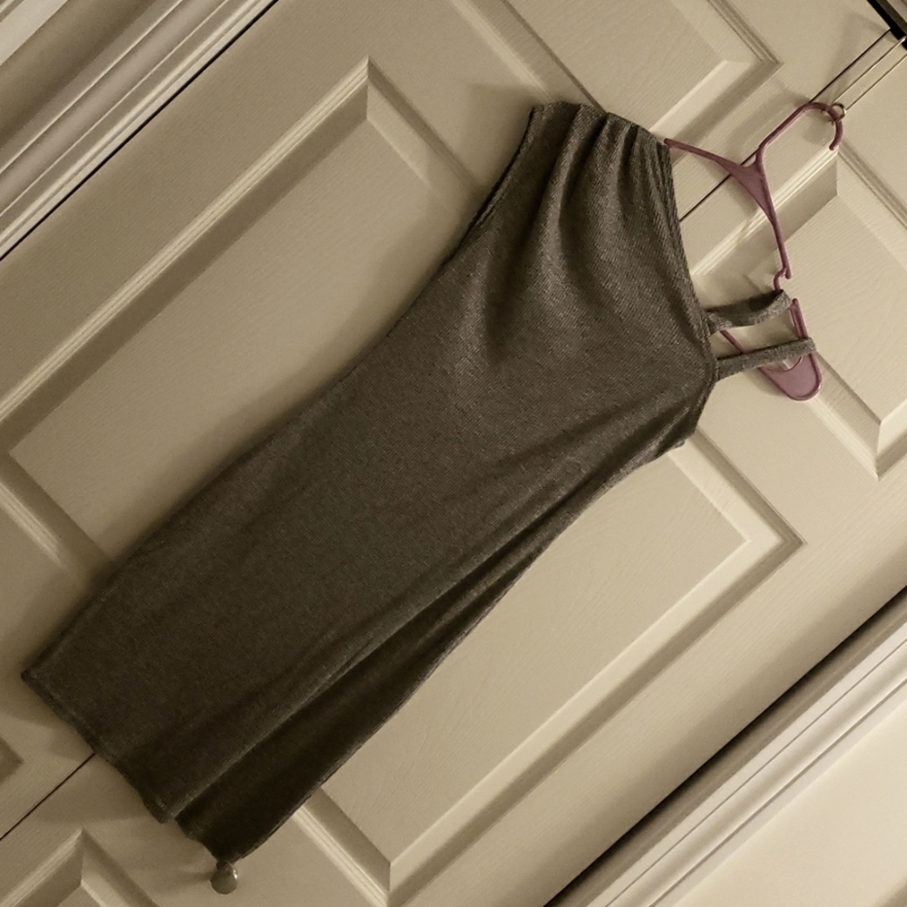 Gray dress, asymmetrical sleeves, form fitting, size S, brand Rachel Roy